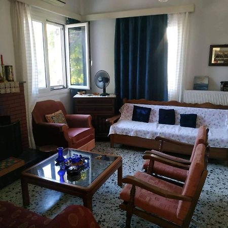 Vacation House Dionysia Βίλα Αίγιο Εξωτερικό φωτογραφία